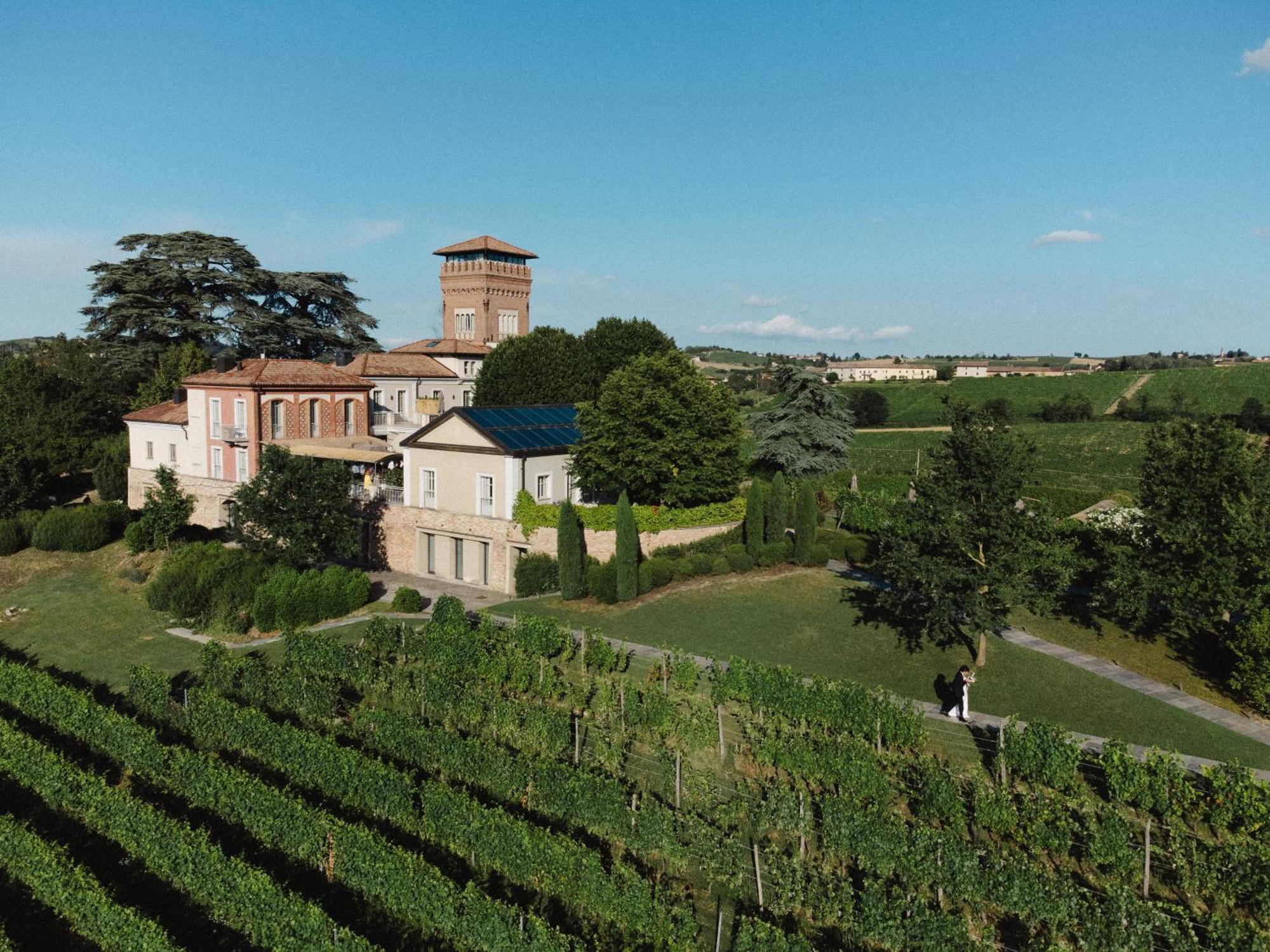 Villa Pattono Relais Costigliole d'Asti Luaran gambar